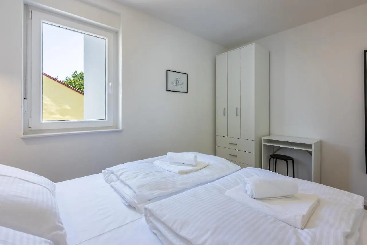 Luxury Apartments Lovorka 3 & 4***/**** Selce Croatie
